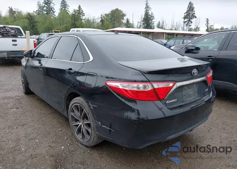 2015 Toyota Camry Xse z USA, uszkodzony, nr VIN 4T1BF1FK1FU007185